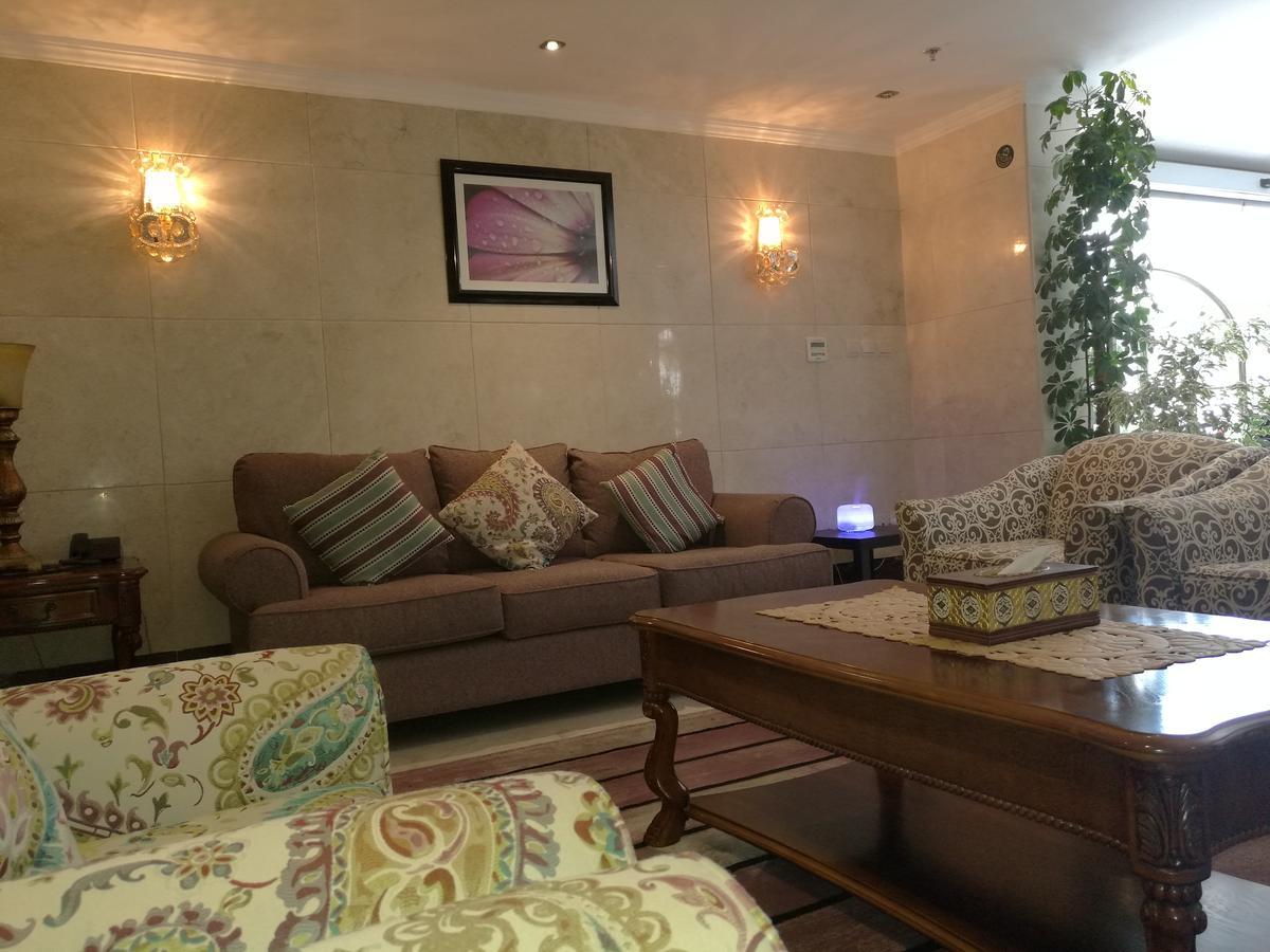 Al Ezzah Palace Hotel Suites 제다 외부 사진